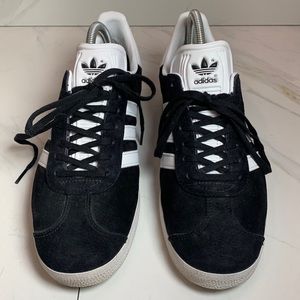 Adidas Gazelle Core Black Suede White Gold Metallic Women’s Size 9